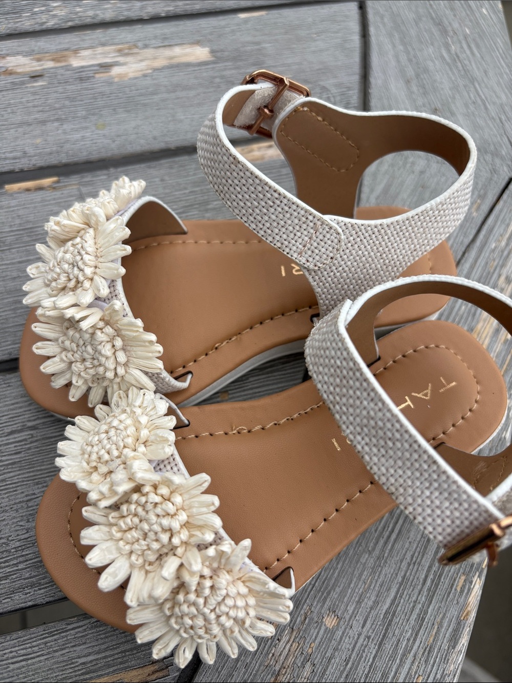 NWOT!!Tahari Cream Floral Appliqué Ankle-Strap Sandals